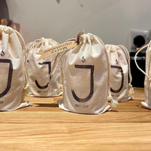 Load image into Gallery viewer, The Burning Blocks - Mixed Scent Wax Melts