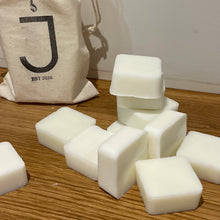 Load image into Gallery viewer, The Burning Blocks - Mixed Scent Wax Melts